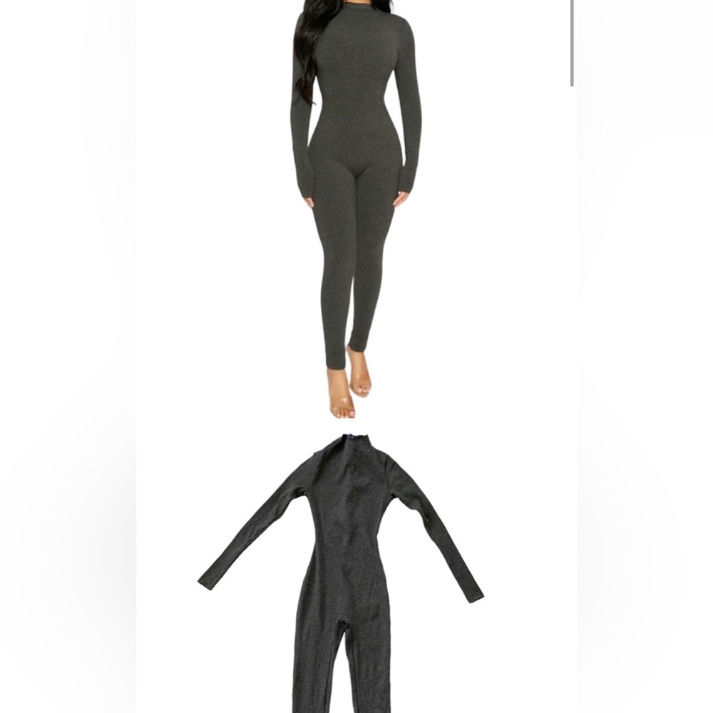 Naked Wardrobe The NW All Body Ribbed Jumpsuit Gray Size M